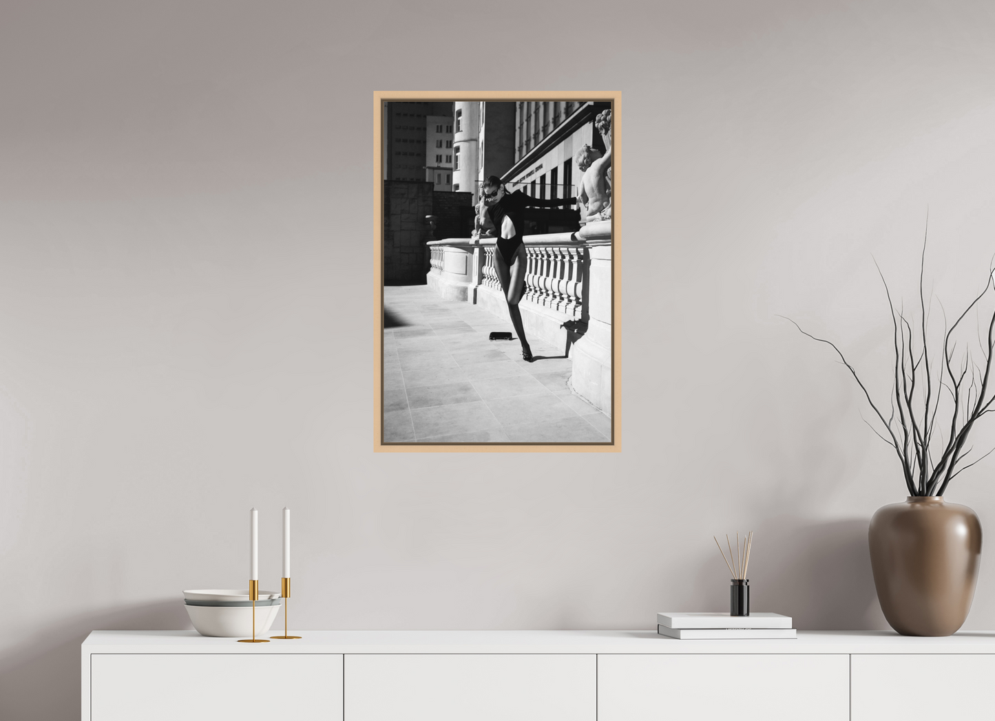 50 x 75 cm, Natural Maple Floater Frame Poise