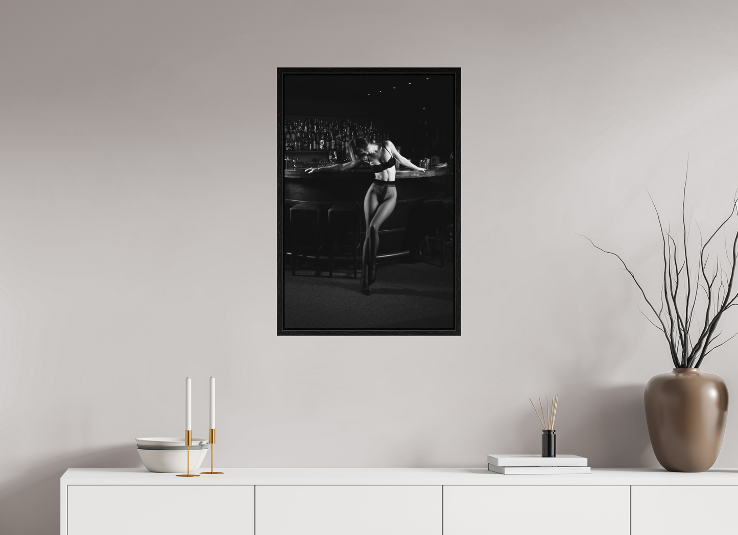 50 x 75 cm, Black Oak Floater Frame Counterpoint