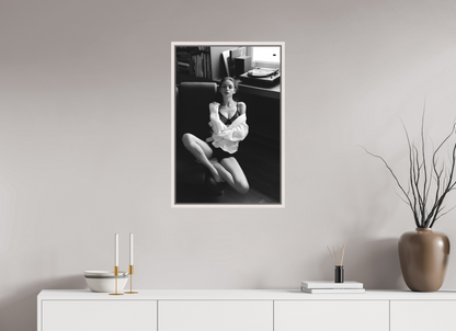 50 x 75 cm, Maple White Floater Frame Record Corner