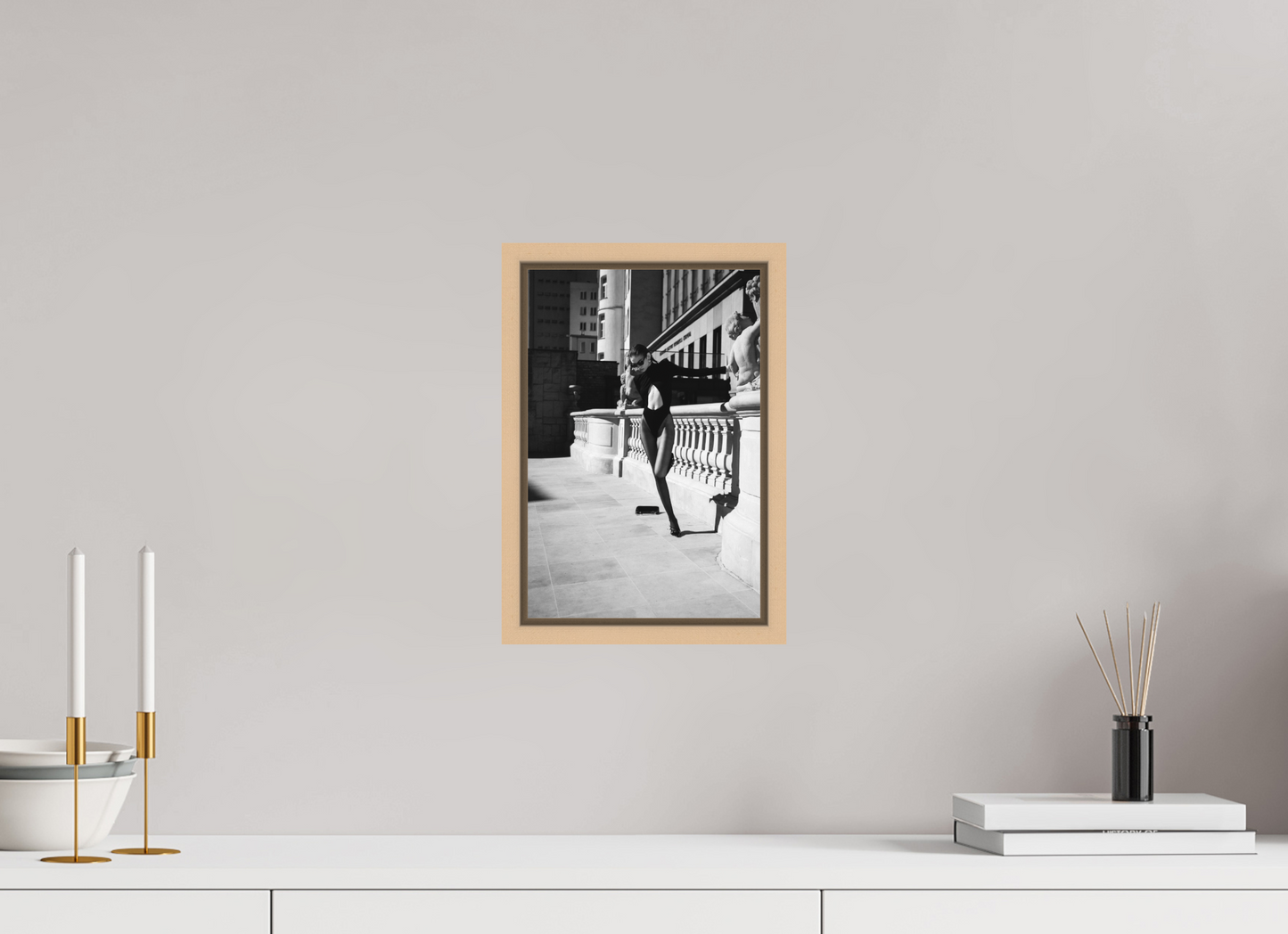 20 x 30 cm, Natural Maple Floater Frame Poise