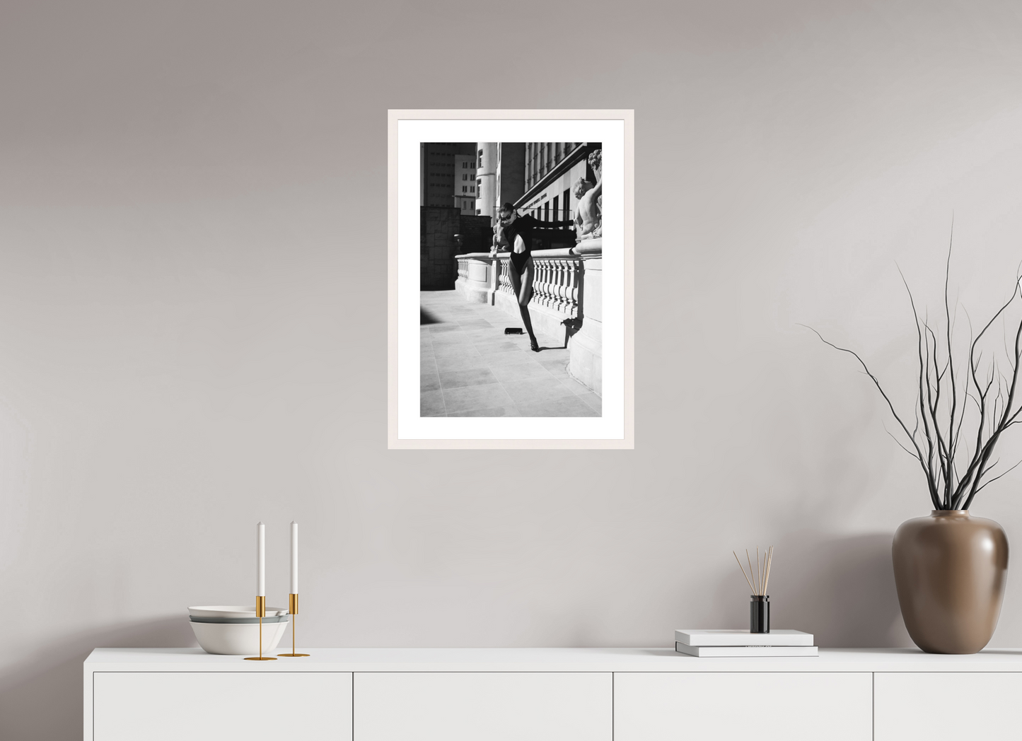 40 x 60 cm, Maple White Frame With Passe-Partout Poise