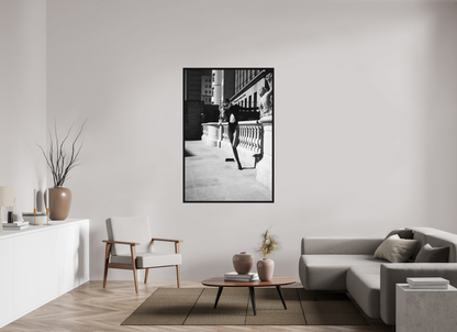 100 x 150 cm, Black Oak Floater Frame Poise