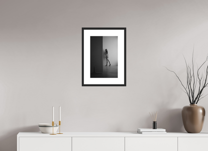 30 x 45 cm, Black Unseen