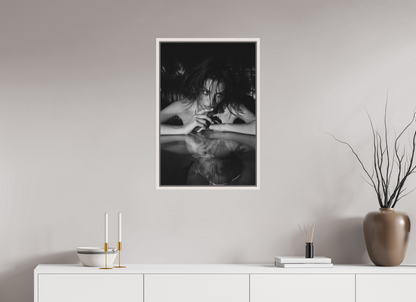 50 x 75 cm, Maple White Floater Frame Inversion