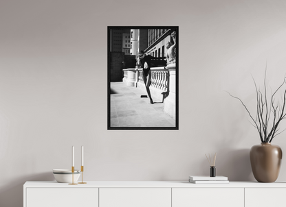 50 x 75 cm, Black Oak Floater Frame Poise