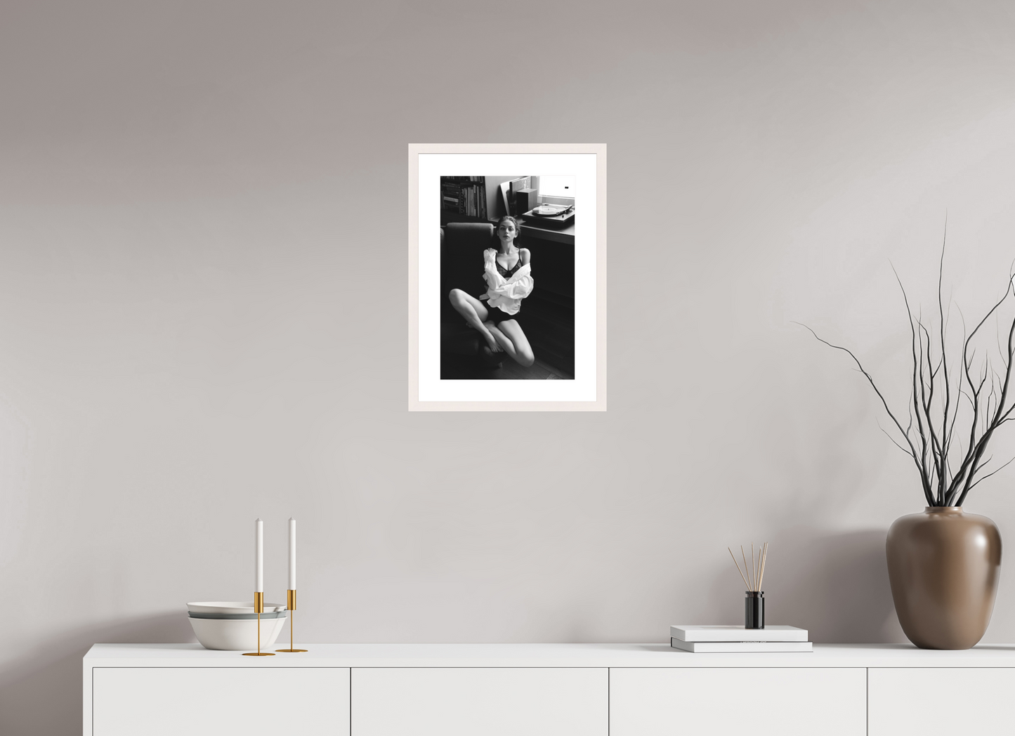 30 x 45 cm, Maple White Frame With Passe-Partout Record Corner